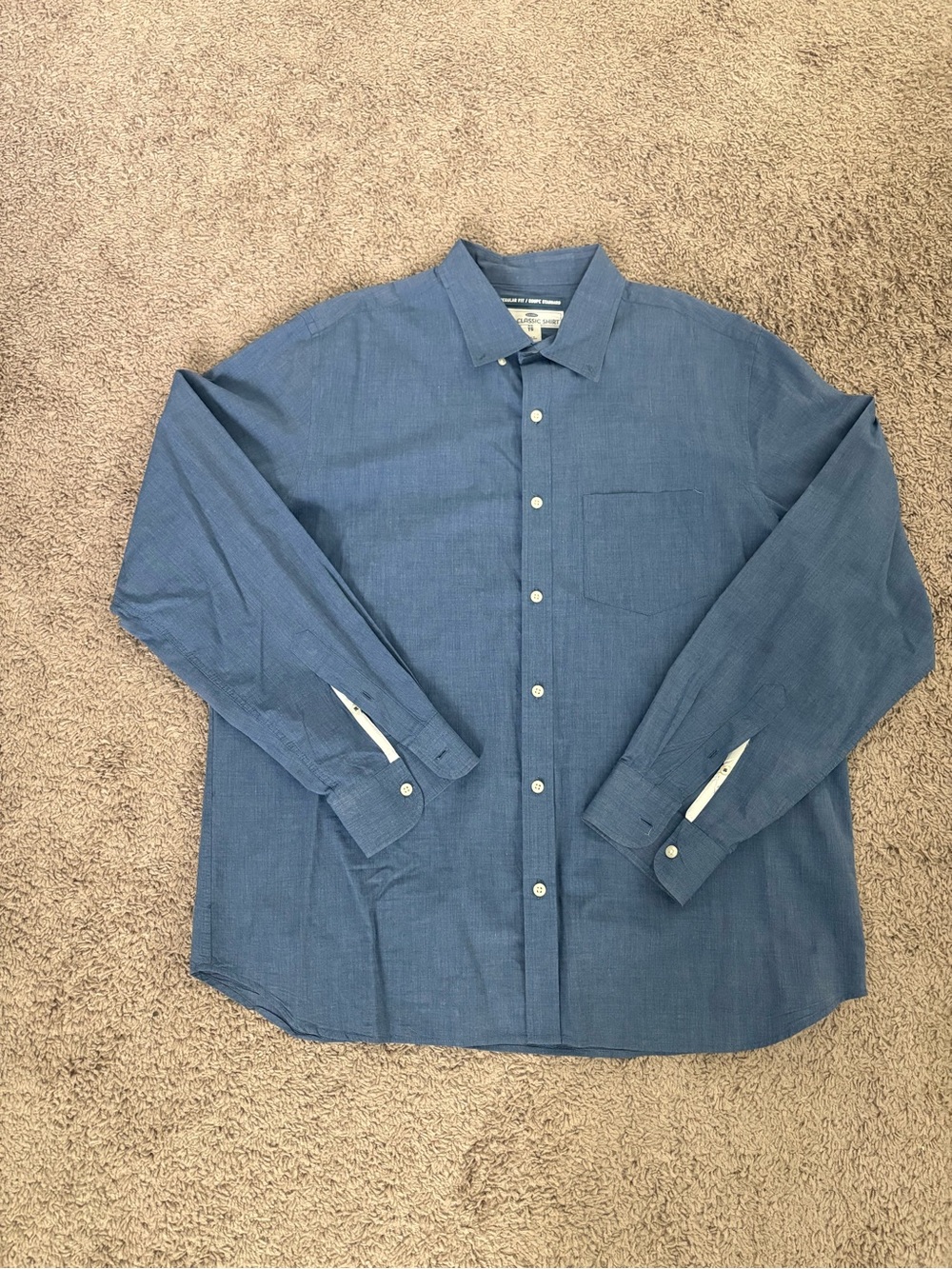 Old Navy Men's Chambray Button-Down Shirt in Blue